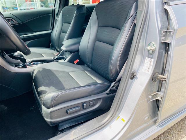 2017 Honda Accord Sport (Stk: HHQ4537B) in Hanover - Image 12 of 29