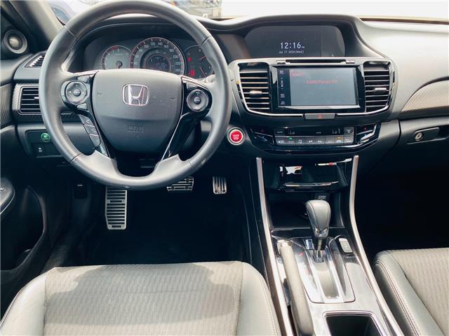 2017 Honda Accord Sport (Stk: HHQ4537B) in Hanover - Image 14 of 29