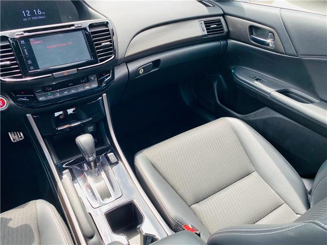 2017 Honda Accord Sport (Stk: HHQ4537B) in Hanover - Image 16 of 29