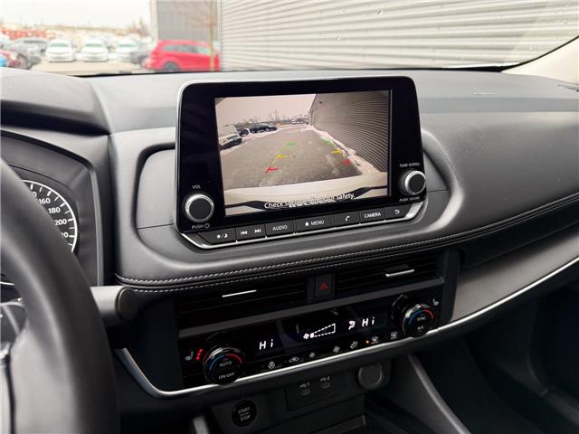2025 Nissan Rogue SV Moonroof (Stk: U11101) in London - Image 19 of 26
