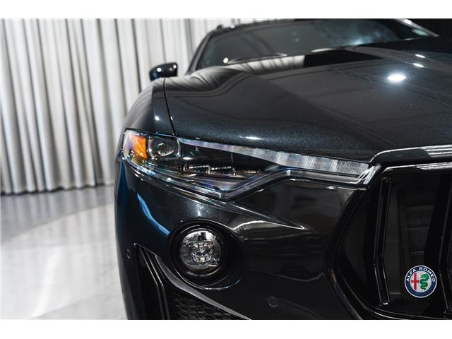 2022 Maserati Levante Trofeo (Stk: MB077) in Edmonton - Image 25 of 28 2022 Maserati Levante Trofeo (Stk: MB077) in Edmonton - Image 25 of 28