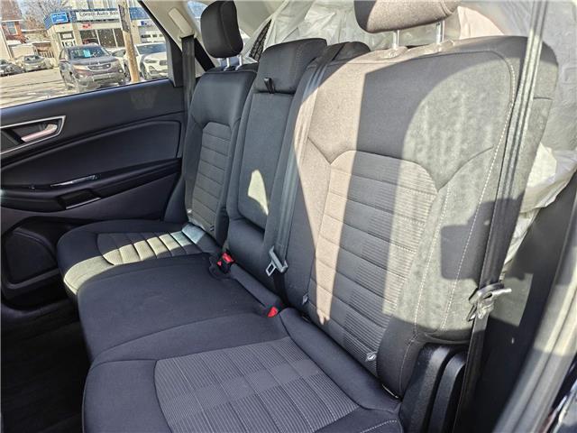 2018 Ford Edge SEL in Ottawa - Image 6 of 9