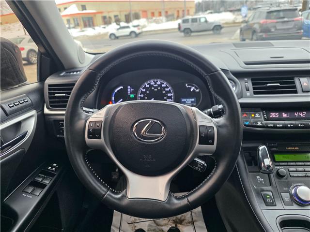 2012 Lexus CT 200h Base (Stk: 2602049) in Waterloo - Image 17 of 24 2012 Lexus CT 200h Base (Stk: 2602049) in Waterloo - Image 17 of 24