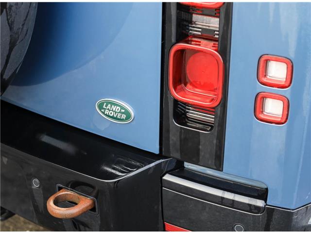 2023 Land Rover Defender X-Dynamic SE (Stk: TL18157) in London - Image 13 of 23