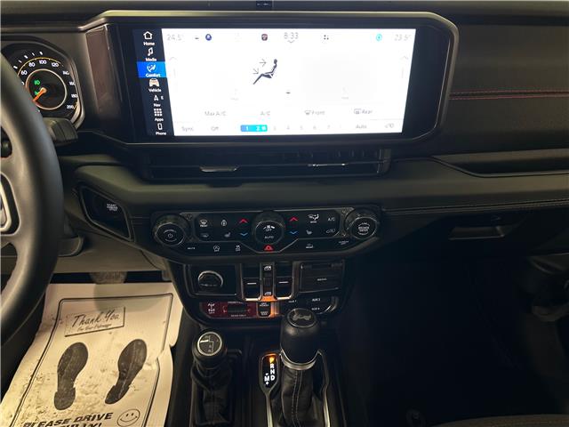 2024 Jeep Wrangler Rubicon (Stk: 43529J) in Belleville - Image 16 of 26 2024 Jeep Wrangler Rubicon (Stk: 43529J) in Belleville - Image 16 of 26