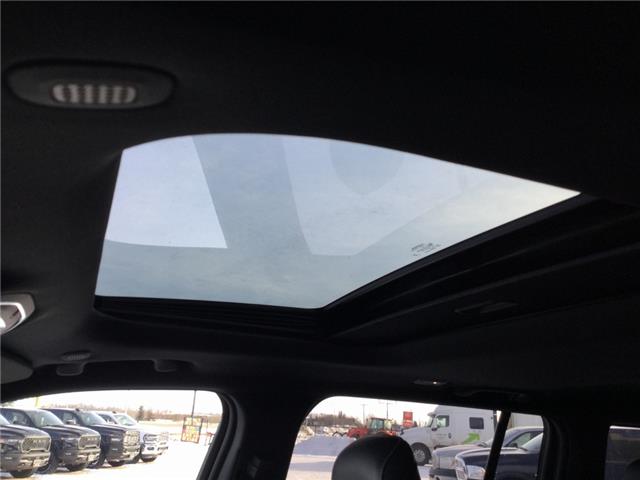 2023 Jeep Grand Cherokee Laredo (Stk: DD074A) in Swan River - Image 12 of 23