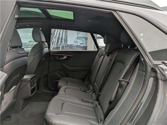 2026 Audi Q8 55 Progressiv (Stk: 184885) in Oakville - Image 6 of 12