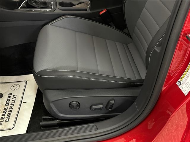 2025 Volkswagen Jetta Comfortline (Stk: 43531J) in Belleville - Image 13 of 23