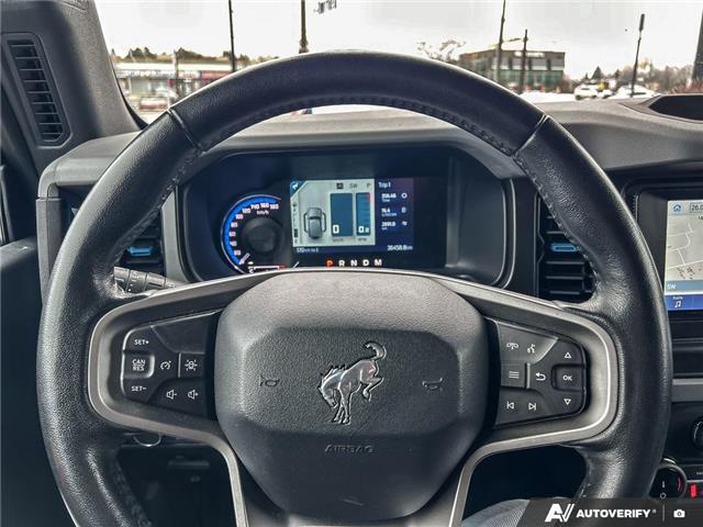 2022 Ford Bronco Black Diamond (Stk: RJ0H2744) in Hamilton - Image 10 of 21