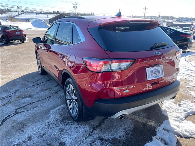 2021 Ford Escape Titanium Hybrid in Charlottetown - Image 9 of 19