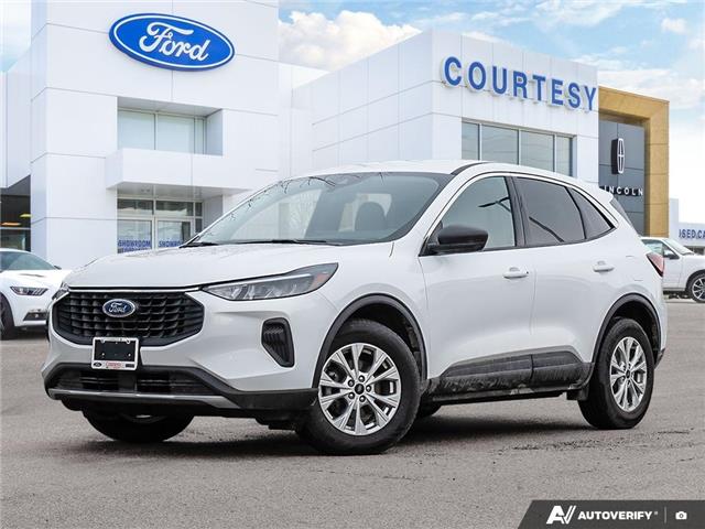 2024 Ford Escape Active (Stk: P6453) in London - Image 1 of 27