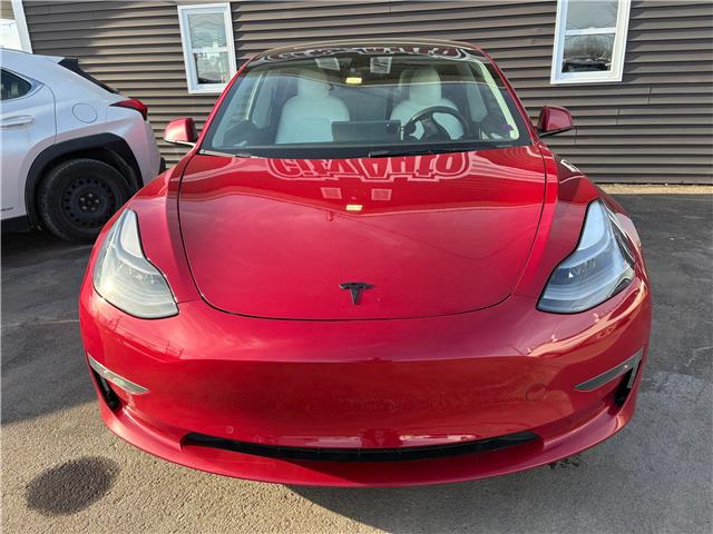 2022 Tesla Model 3 Long Range in Sussex - Image 7 of 12