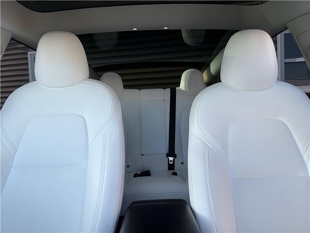 2022 Tesla Model 3 Long Range in Sussex - Image 11 of 12