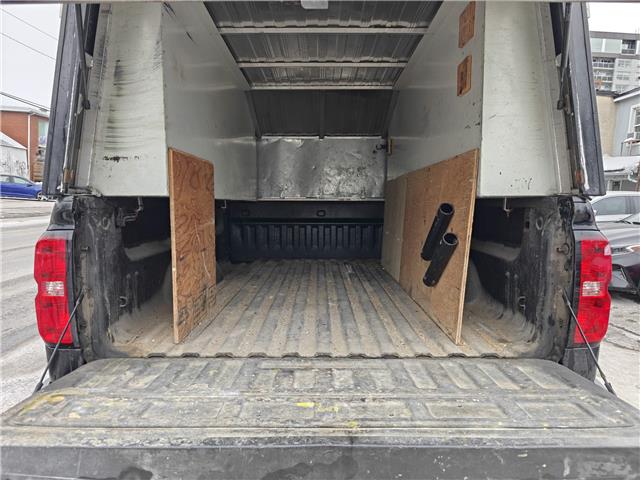 2018 Chevrolet Silverado 1500 WT in Ottawa - Image 7 of 9 2018 Chevrolet Silverado 1500 WT in Ottawa - Image 7 of 9