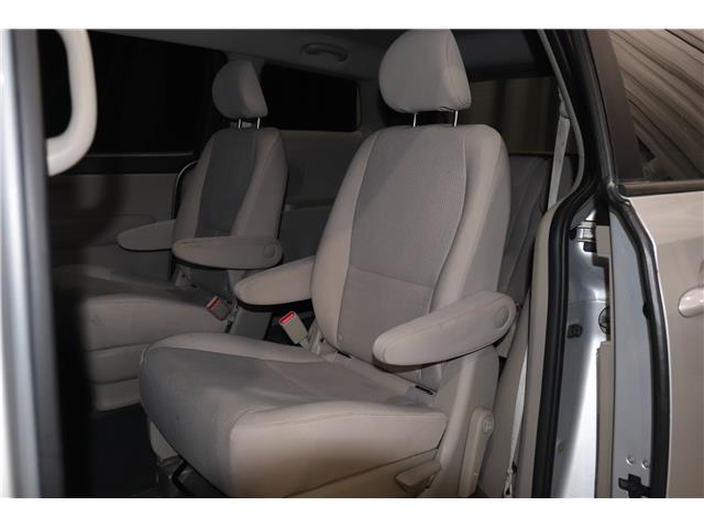 2019 Kia Sedona L (Stk: 26892B) in Edmonton - Image 15 of 20