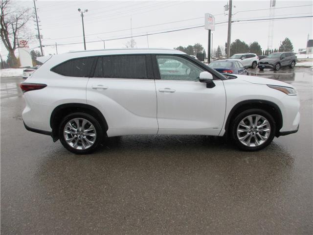 2025 Toyota Highlander Hybrid Limited (Stk: U8528A) in Peterborough - Image 8 of 34