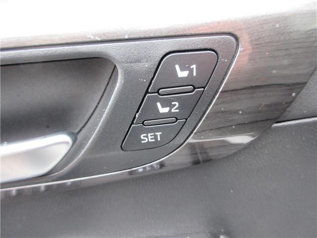 2025 Toyota Highlander Hybrid Limited (Stk: U8528A) in Peterborough - Image 14 of 34