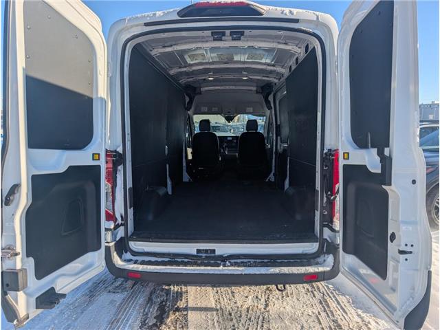 2025 Ford Transit-250 Cargo Base (Stk: 19412) in Calgary - Image 5 of 20
