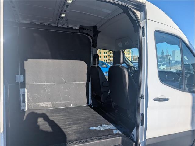 2025 Ford Transit-250 Cargo Base (Stk: 19412) in Calgary - Image 13 of 20