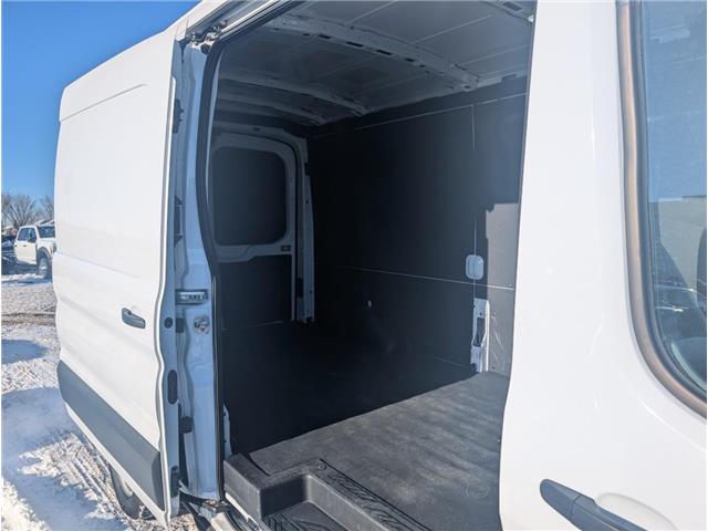 2025 Ford Transit-250 Cargo Base (Stk: 19412) in Calgary - Image 14 of 20