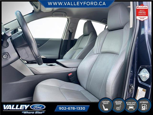 2021 Toyota Venza  (Stk: 25057A) in Kentville - Image 7 of 17