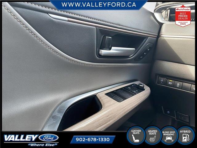 2021 Toyota Venza  (Stk: 25057A) in Kentville - Image 9 of 17