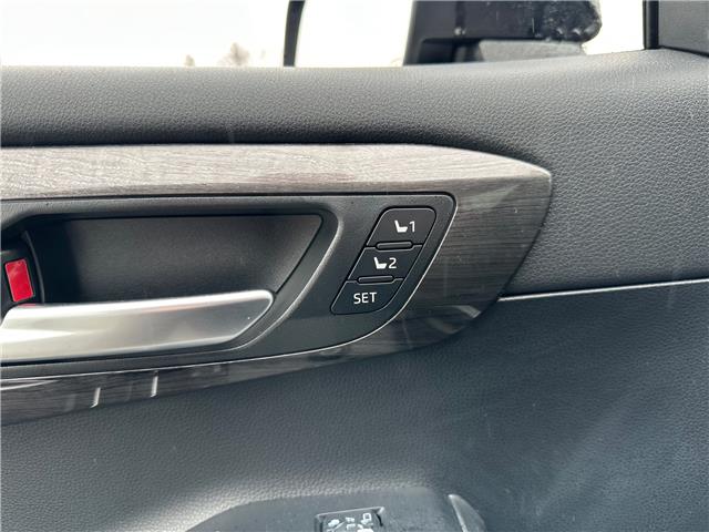 2024 Toyota Highlander Hybrid Limited (Stk: W7007A) in Cobourg - Image 25 of 31
