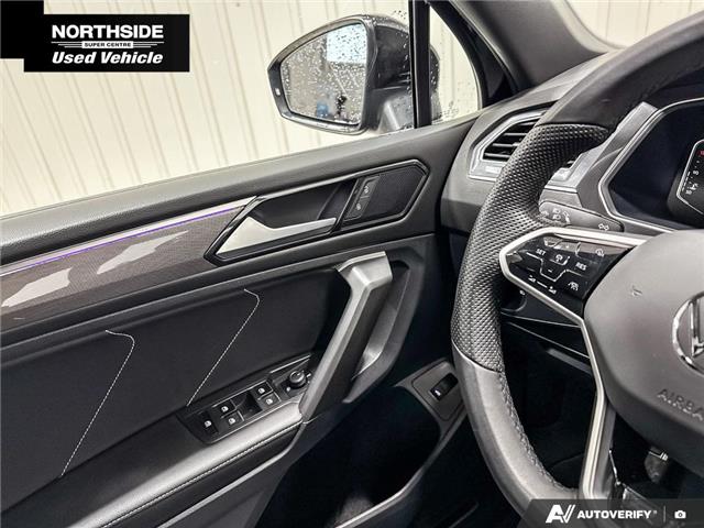 2024 Volkswagen Tiguan Comfortline R-Line Black Edition (Stk: V1241) in Sault Ste. Marie - Image 9 of 24