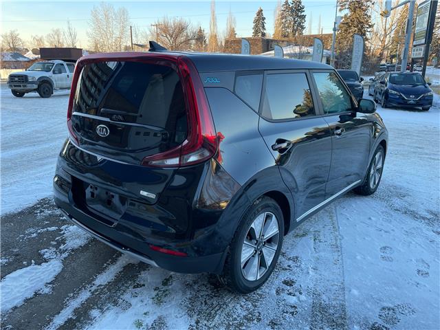 2021 Kia Soul EV EV Limited (Stk: R-21KISBLA2335 ) in Calgary - Image 5 of 12