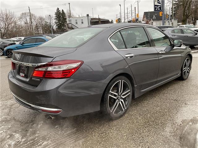 2017 Honda Accord Touring (Stk: 4817) in KITCHENER - Image 7 of 28