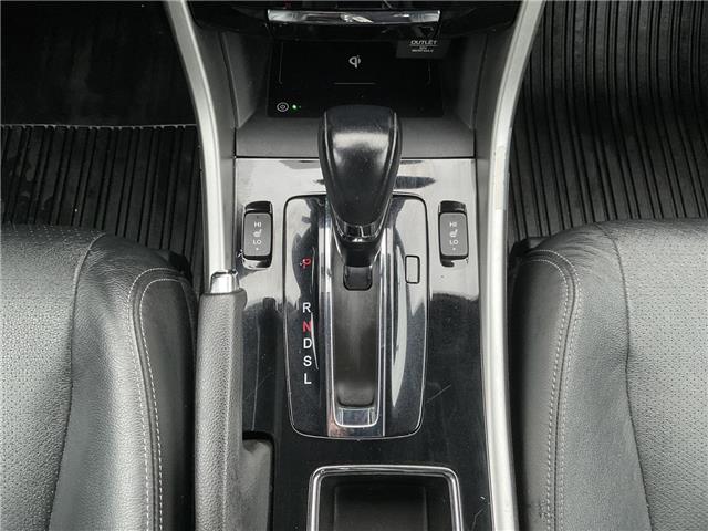 2017 Honda Accord Touring (Stk: 4817) in KITCHENER - Image 21 of 28