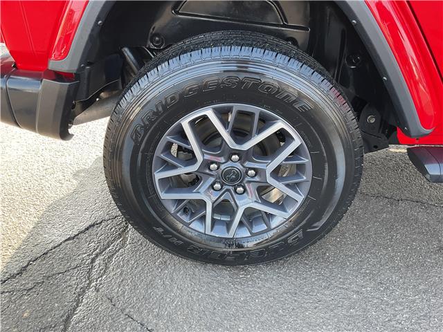 2024 Jeep Wrangler Sahara (Stk: 260103) in Kingston - Image 33 of 33
