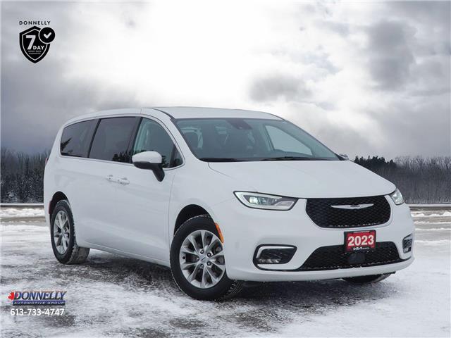 2023 Chrysler Pacifica Touring L (Stk: KUR3262) in Kanata - Image 1 of 27