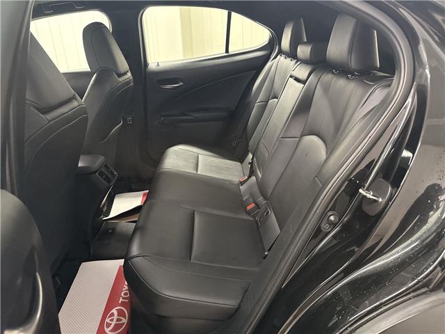 2020 Lexus UX 250h Base (Stk: 11U4375) in Markham - Image 32 of 34