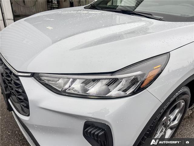 2026 Ford Escape ST-Line (Stk: 260126DT) in Hamilton - Image 6 of 21