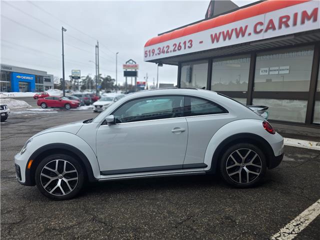 2017 Volkswagen Beetle 1.8 TSI Dune (Stk: 2512640) in Waterloo - Image 2 of 22