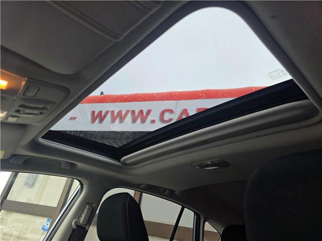 2015 Subaru XV Crosstrek Hybrid Hybrid (Stk: 2602035) in Waterloo - Image 12 of 21