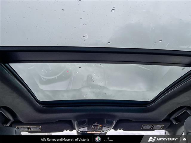 2023 Maserati Levante Modena (Stk: 912320) in Victoria - Image 18 of 22