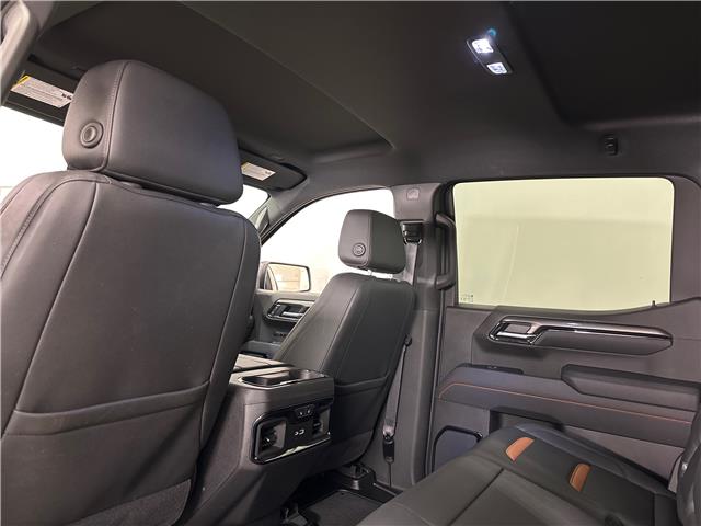 2025 GMC Sierra 1500 AT4 (Stk: 43523J) in Belleville - Image 9 of 29