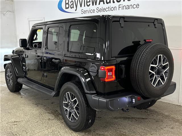 2024 Jeep Wrangler Sahara (Stk: 43518J) in Belleville - Image 5 of 28