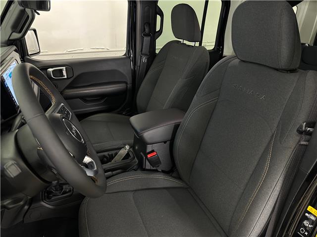 2024 Jeep Wrangler Sahara (Stk: 43518J) in Belleville - Image 12 of 28