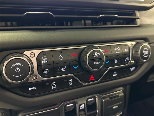 2024 Jeep Wrangler Sahara (Stk: 43518J) in Belleville - Image 19 of 28