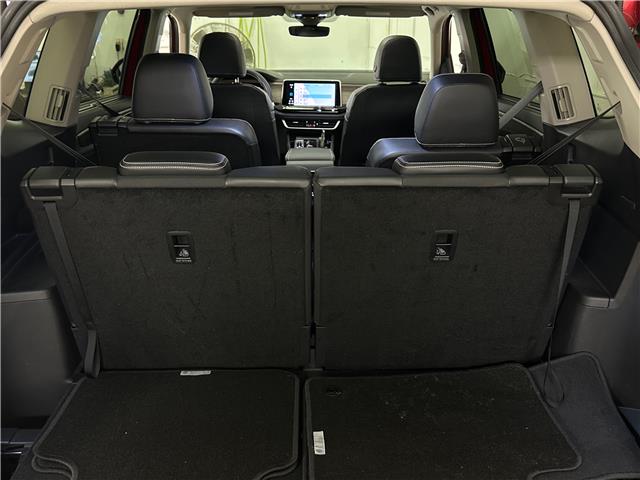 2024 Volkswagen Atlas 2.0 TSI Highline (Stk: 43533J) in Belleville - Image 8 of 29