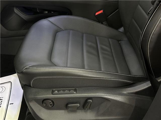 2024 Volkswagen Atlas 2.0 TSI Highline (Stk: 43533J) in Belleville - Image 20 of 29