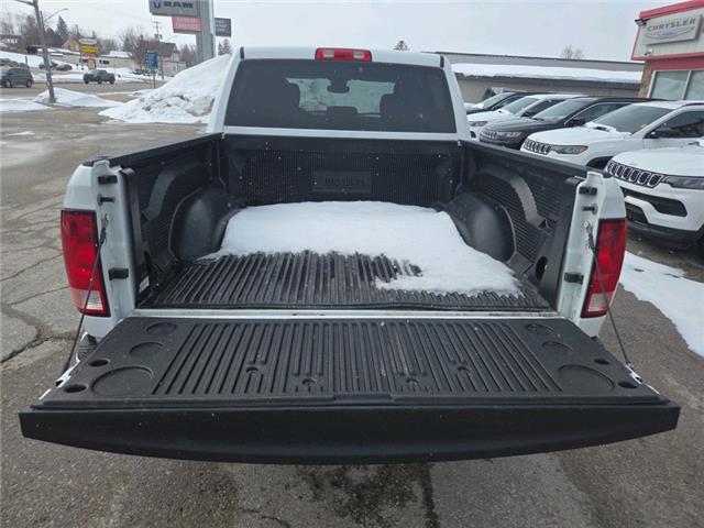 2023 RAM 1500 Classic SLT (Stk: U3961) in Hanover - Image 4 of 14 2023 RAM 1500 Classic SLT (Stk: U3961) in Hanover - Image 4 of 14