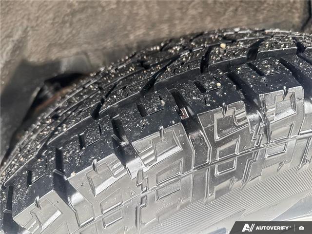 2017 Toyota 4Runner SR5 (Stk: TT7309) in Sarnia - Image 7 of 25