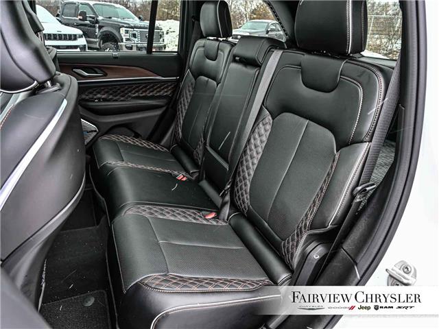 2024 Jeep Grand Cherokee Summit (Stk: U21536) in Burlington - Image 19 of 33