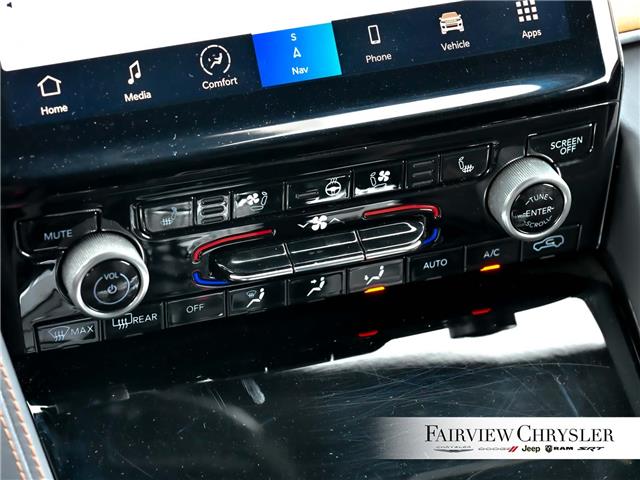 2022 Jeep Grand Cherokee Summit (Stk: U21521) in Burlington - Image 26 of 35
