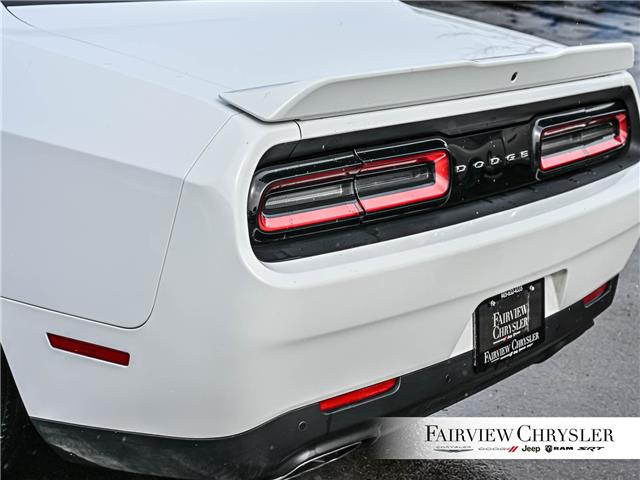 2017 Dodge Challenger R/T (Stk: U21525) in Burlington - Image 9 of 36