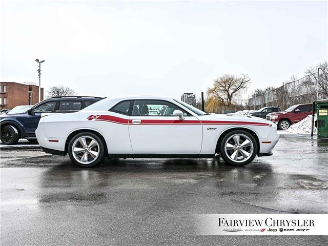 2017 Dodge Challenger R/T (Stk: U21525) in Burlington - Image 11 of 36